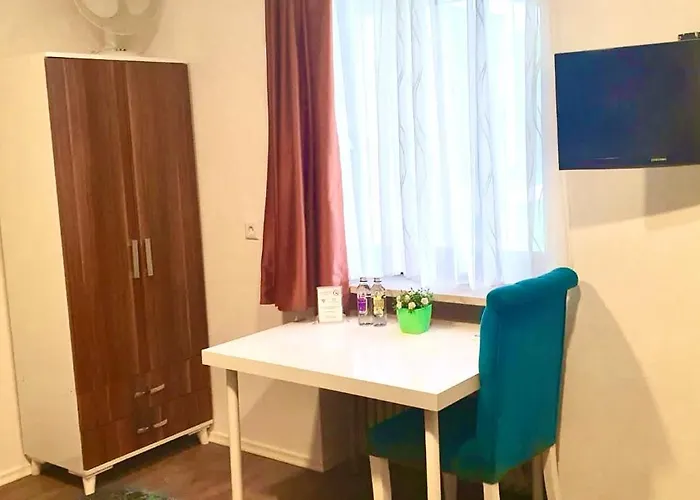 Kristalpark بيت ضيافة 3*