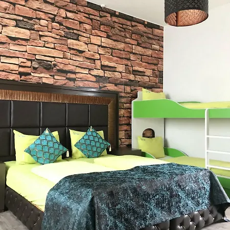Kristalpark Guest house